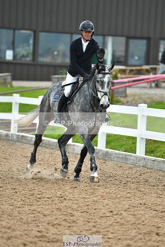 230504A-092716-00112 - Cls 1 British Novice & Open