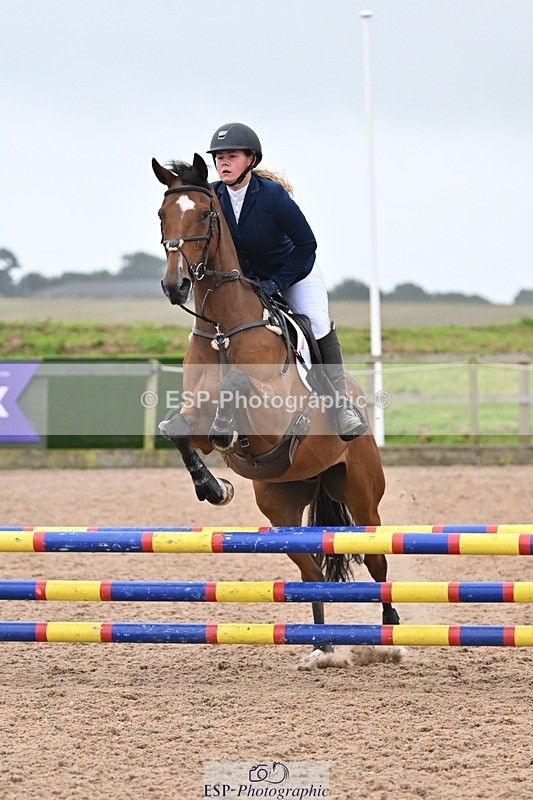 240813-175739-00544 - Classes 5 A&B & 6 80cm