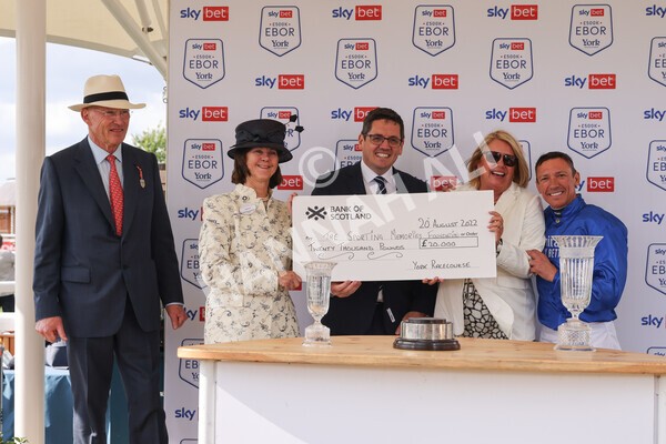 yr20082022r4-276 - Race 4 3.35pm Sky Bet Ebor