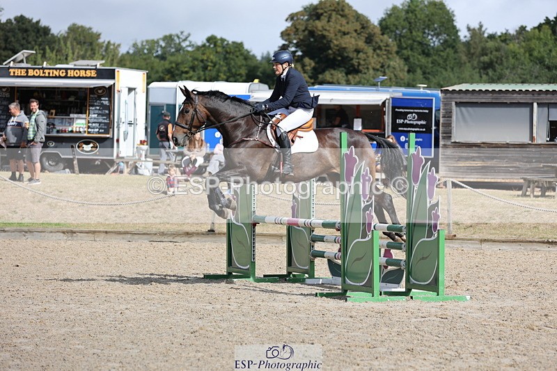 250829A-102758-01126 - Cls 7 British Novice and 90cm