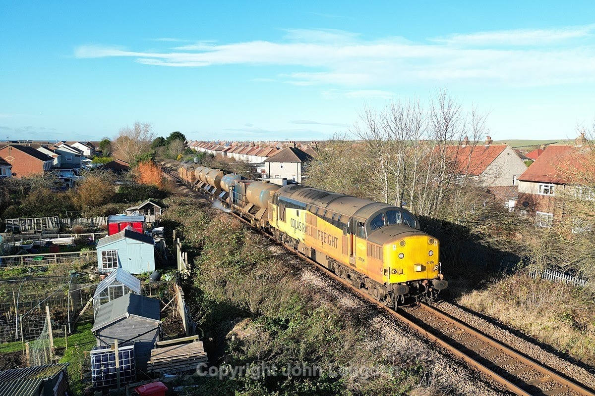 JL - 26.11.24 37116 37175 3J51 York Thrall - York Thrall, Filey - Latest shots