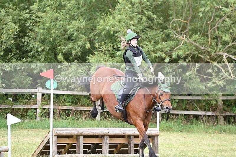 WJ6_6512 - 60cm XC Time 10:17 to 10:49