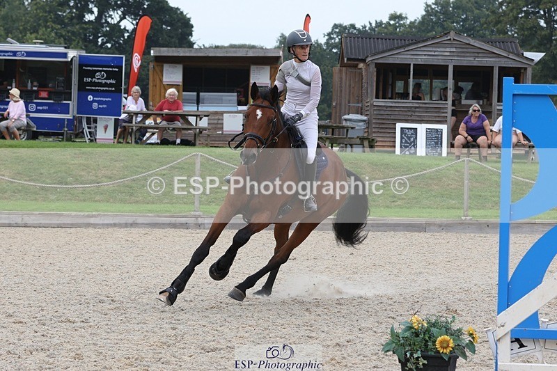 230908-160540-02749 - Cls 8 Snr 1.05m Open