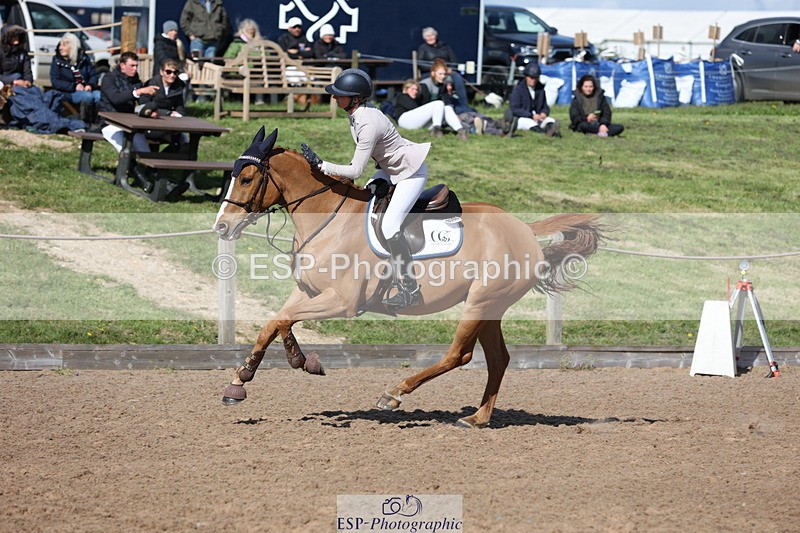 240419A-162339-09363 - Cls 10, 2 Star Big Tour 145cm  15.45 to 16.35 break