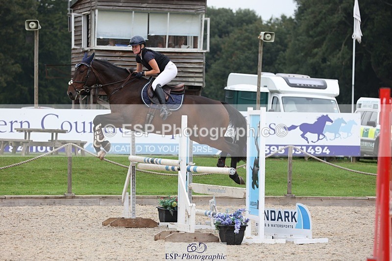 230908-174652-03479 - Cls 9 Snr Newcomers & 1.10m Open