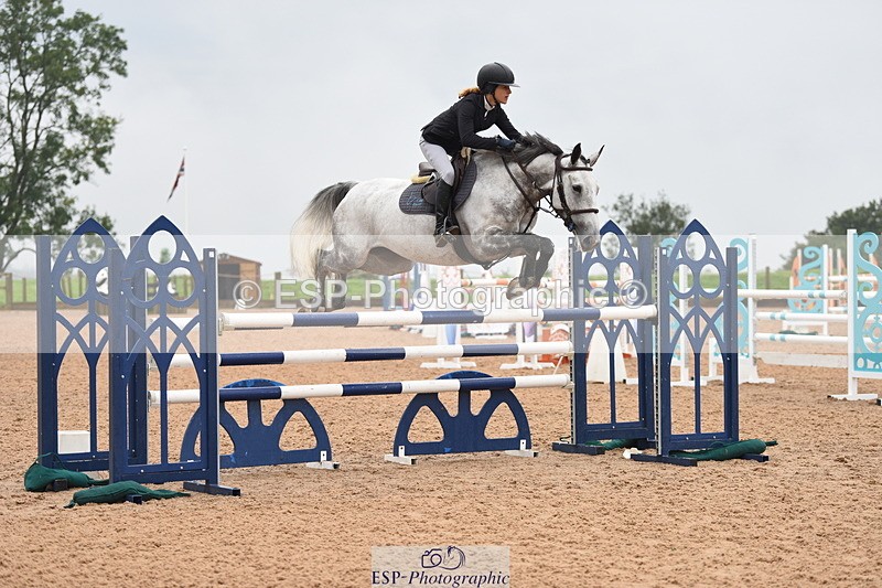 230916A-102920-03812 - Cls 14 Snr Foxhunter