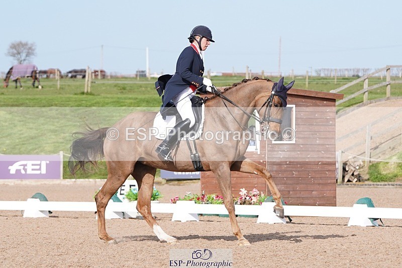 250404-162846-07722 - 138-fiona.bigwood-Donna.Bella