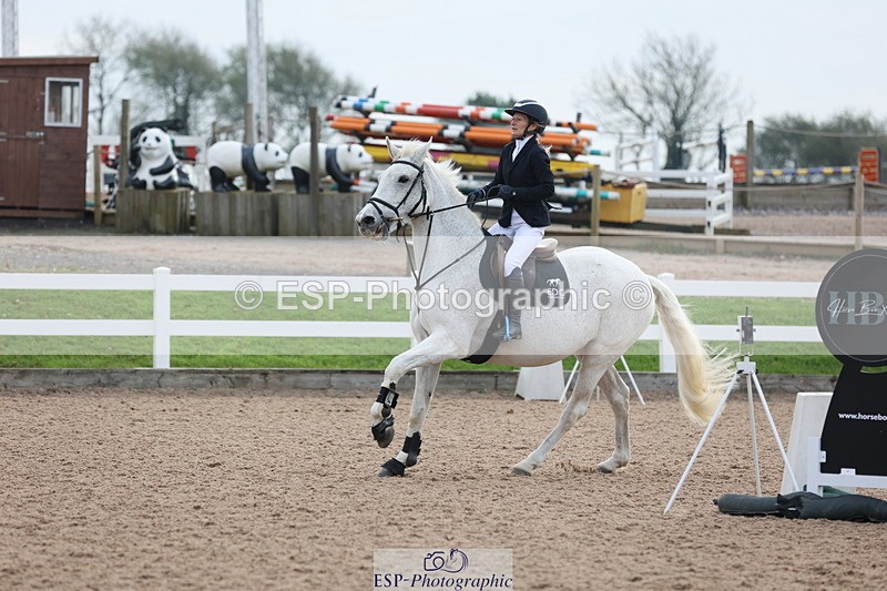 241101A-084447-00384 - FRI Cls 2 British Novice and 90cm Open