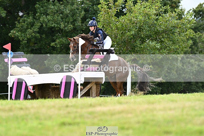 240825X-171917-37471 - 80cm XC 16.30 to 17.30