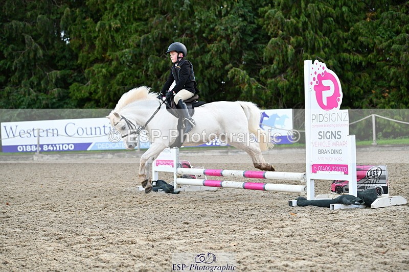 251004A-094932-00260 - Classes 1-2-3 40cm