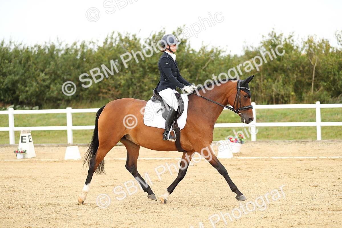 SBM_017879 - Class 14 - Novice 23 - 15.16-16.19