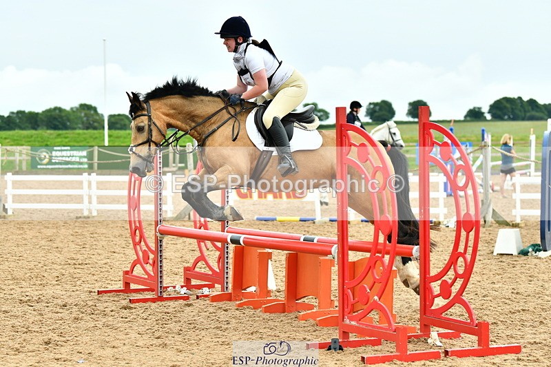 230624A-162321-00571 - Cls 20 Pony Intro 70cm