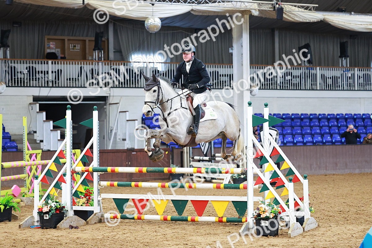 SBM_002912 - Class 9 - Senior Discovery - 1.00m