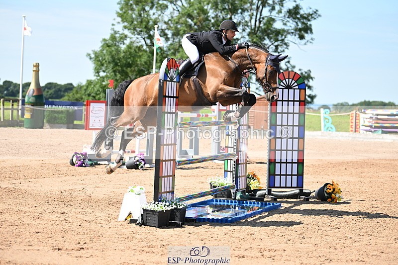 240718A-105727-04692 - Cls 1, 3 Star Small Tour 1.35m