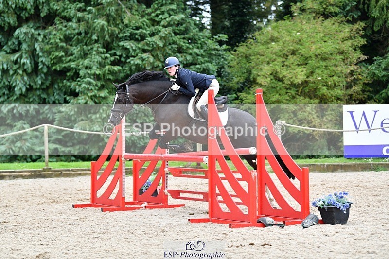 240712-104106-32803 - Cls 137 British Novice and 90cm Open