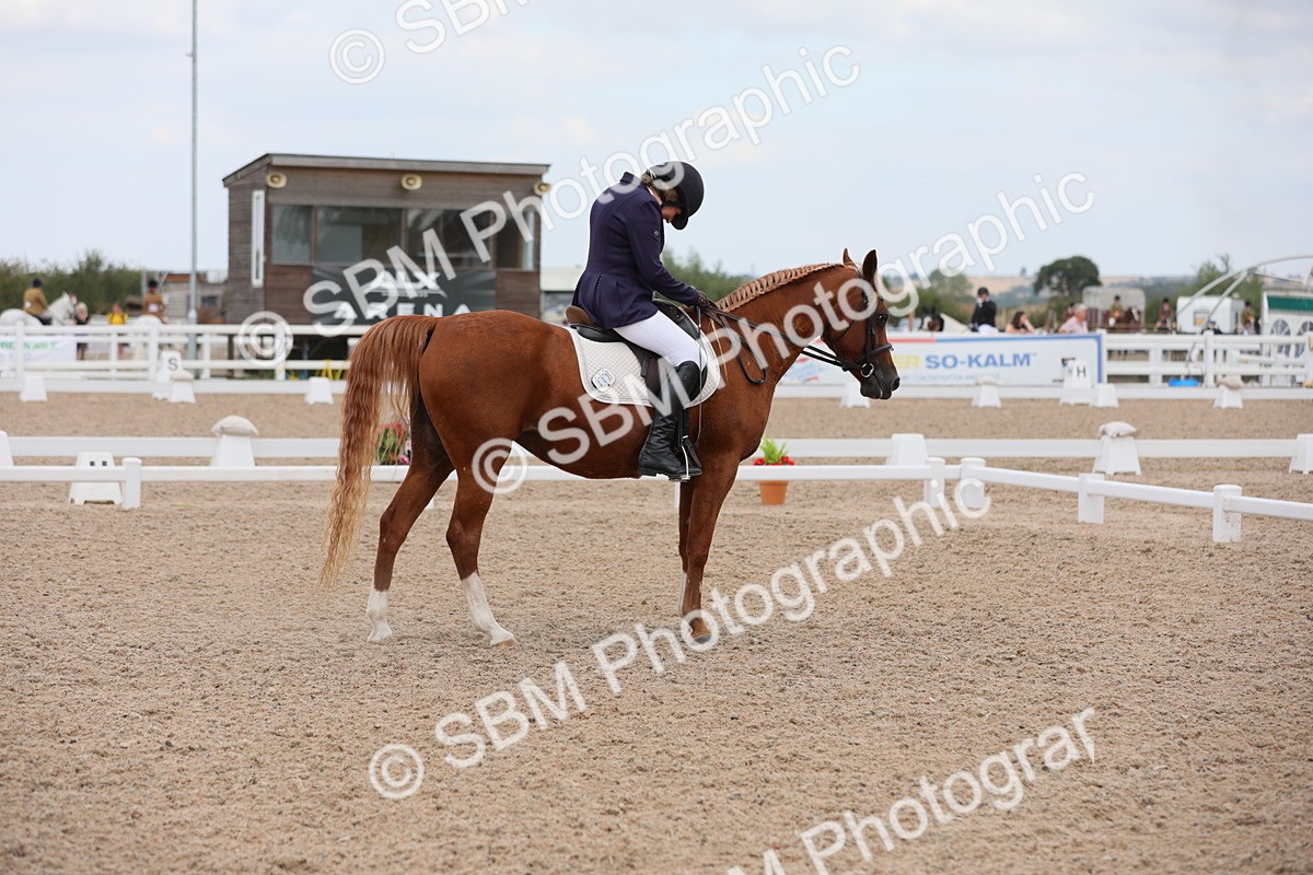 SBM_05650 - Class 32 Novice 1