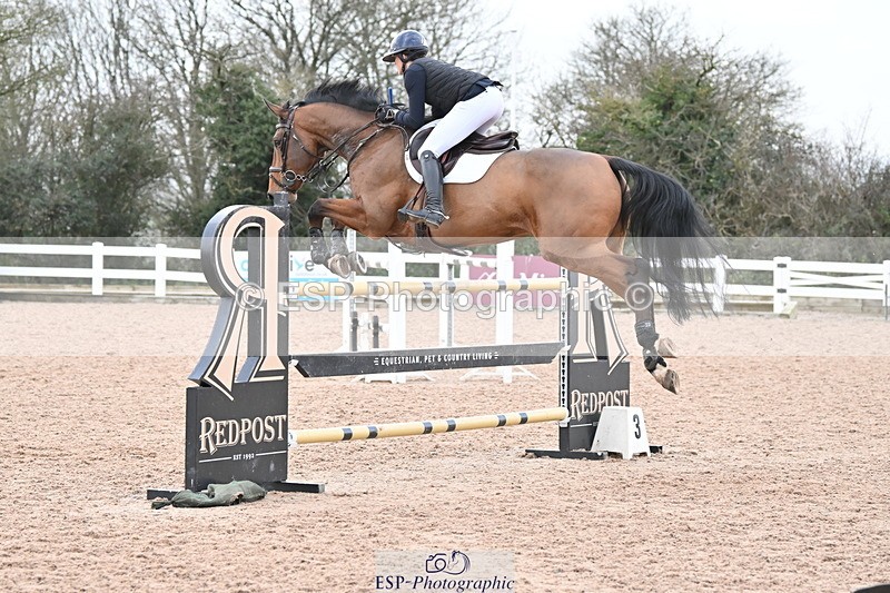 231208A-144901-01219 - Cls 7 National 1.30m & 1.40m