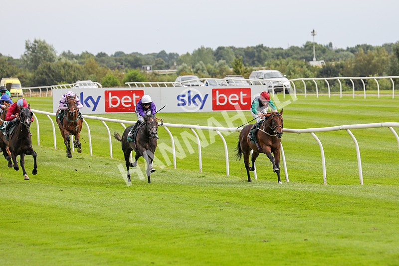 240724-Race 2-Chuti Manika-3303 - Race 2