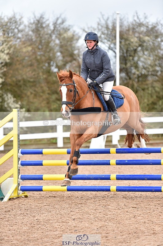 240327A-100518-00060 - Cls 1 British Novice and 90cm Open