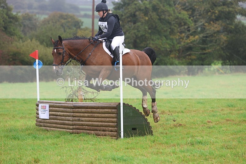 3E7A1213 - Class 2: 70cm: Half Roll Top