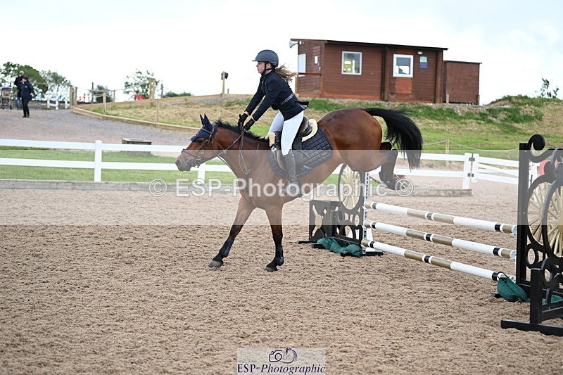 240608A-091610-00092 - Cls 8 Pony British Novice and 80cm Open