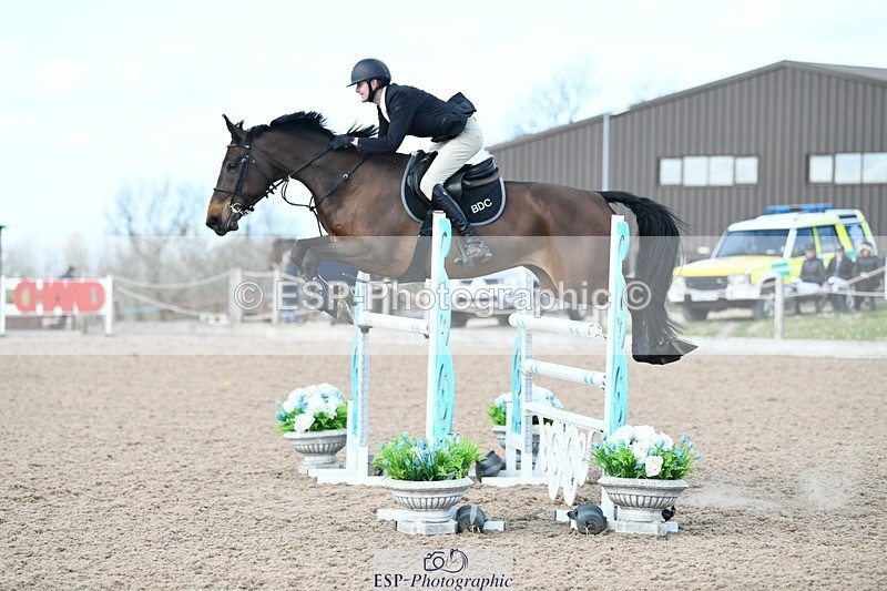 250328-125652-01097 - Cls 3 Snr Foxhunter