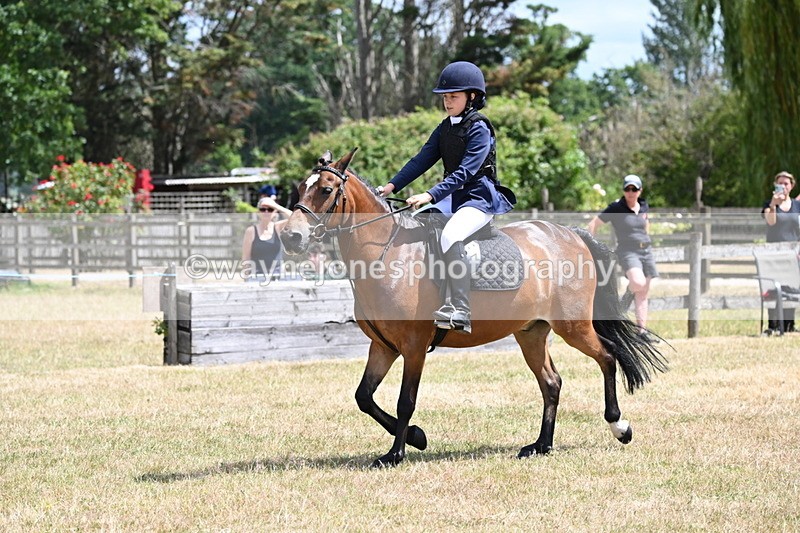 WJ6_5414 - Class 12 Minimus Jumping 45cm