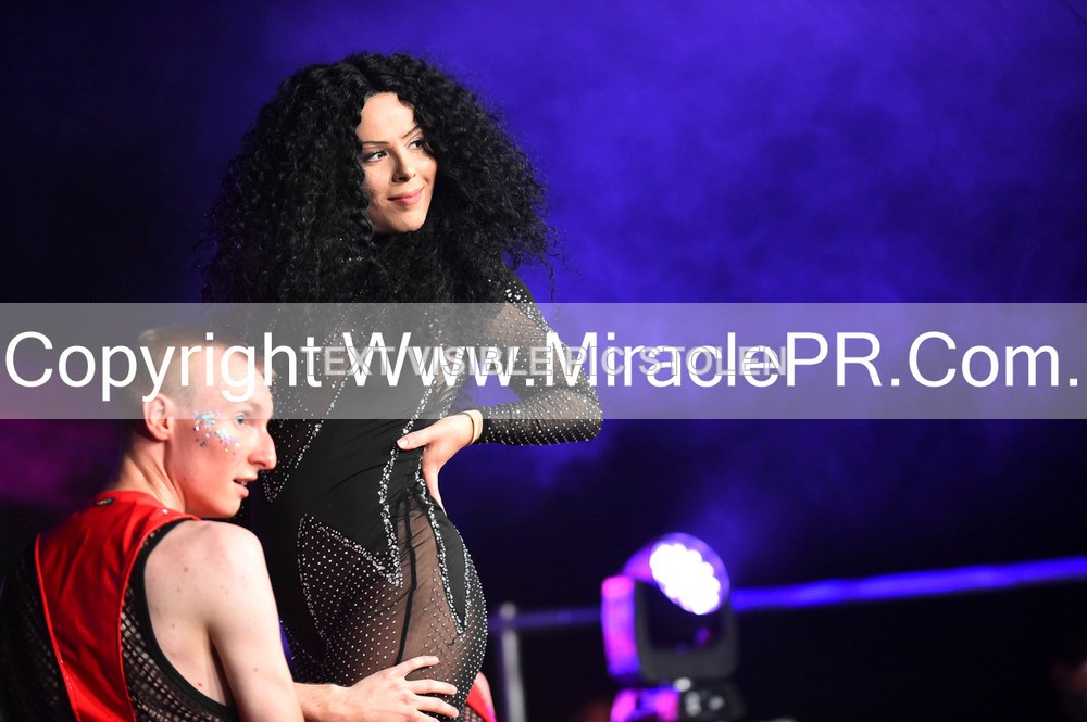 SH4_6794 - The Cher Experience