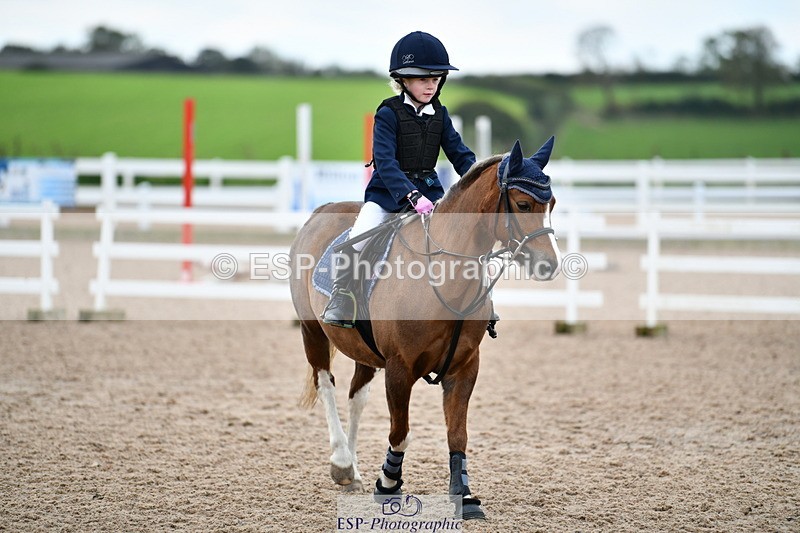 241013B-094457-00255 - Cls 1 Clear Round