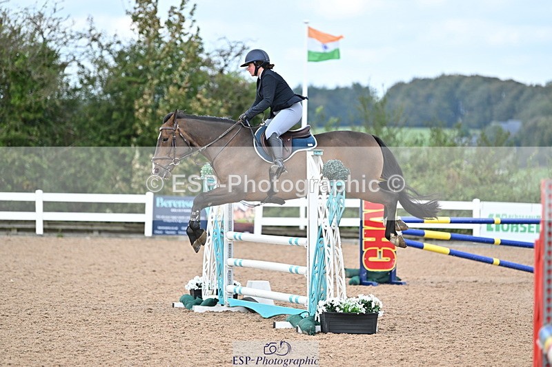 241005A-113215-03401 - SAT Cls 17 95cm Amateur Quali