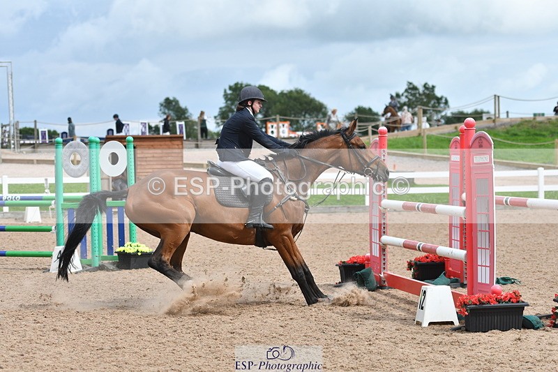 240727A-153559-06216 - Cls 24 1.05m Amateur Qualifier