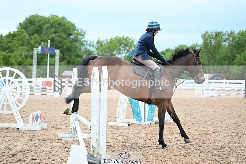 240611A-165620-00354 - 70cm