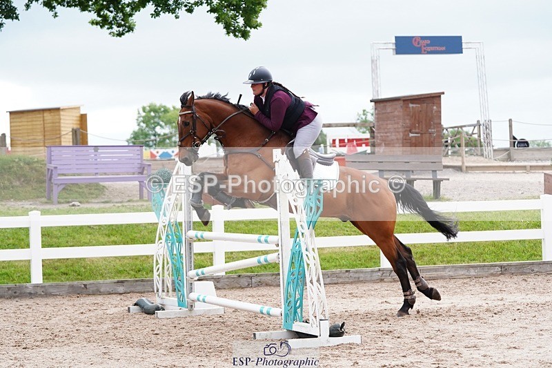 250524-121042-06539 - Cls 21 A&B Snr Disco & 1.00m Open