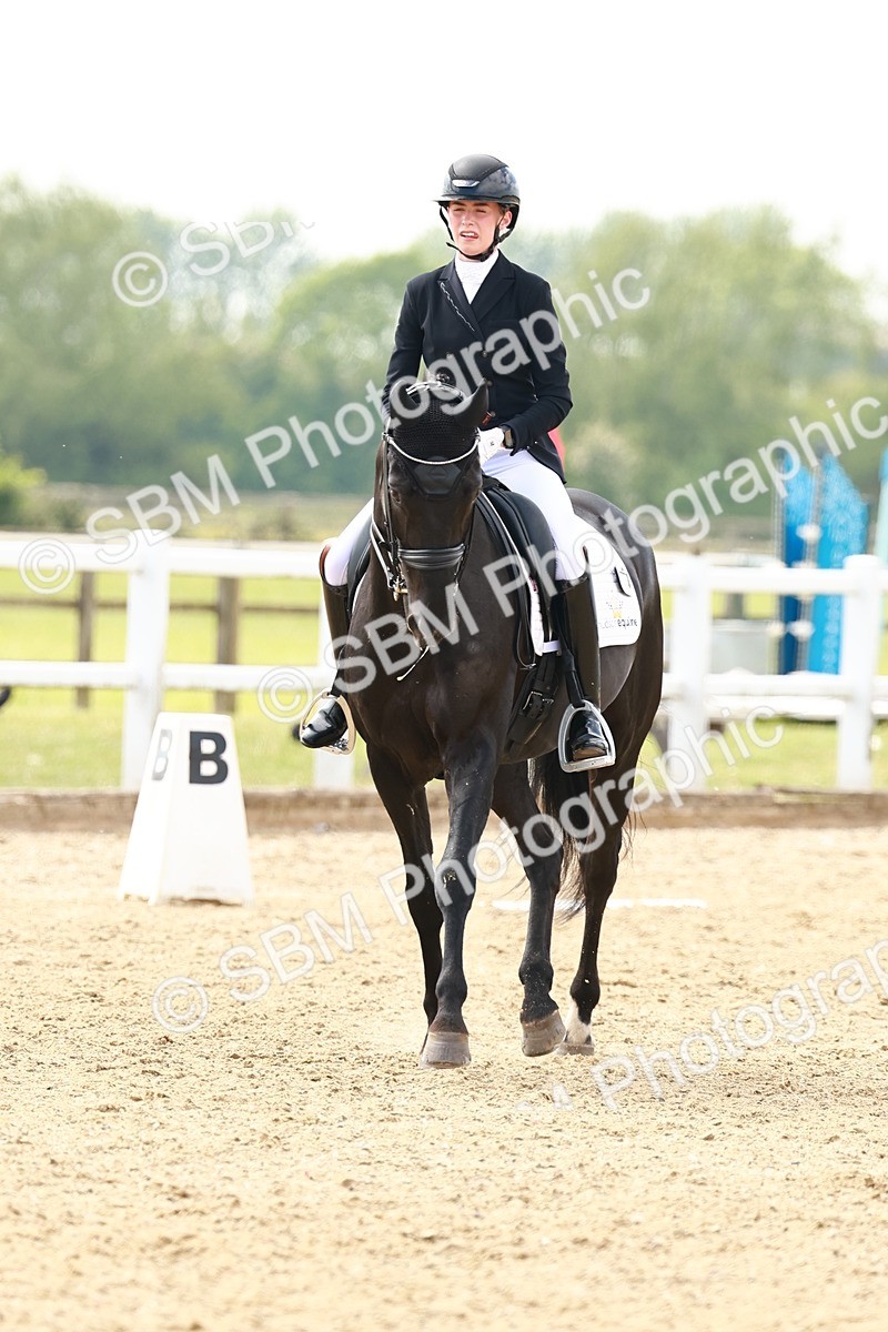 0B8A7066 - Class 12 - Medium 4