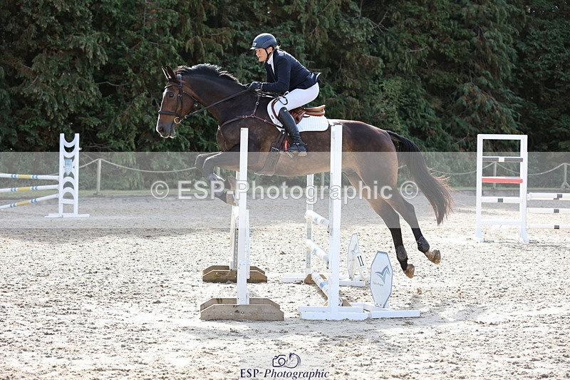 250829A-102844-01132 - Cls 7 British Novice and 90cm