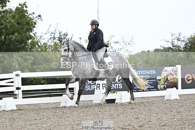 250907-081430-05624 - 029-Emma.DairCastle.Ellis.Esmeralda