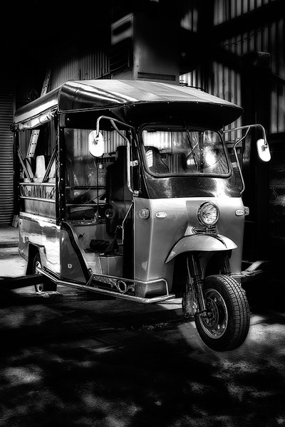 Sik Tuk Tuk - TRANSPORT