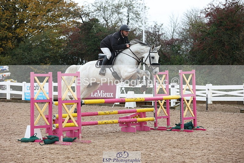 231112A-111330-03506 - Cls 18 Discovery & 1m Open