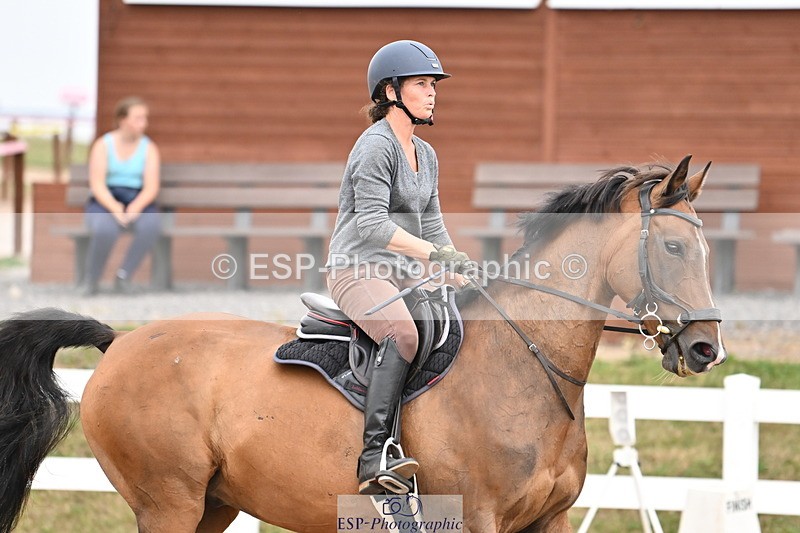 250819B-144424-00079 - Clear Round