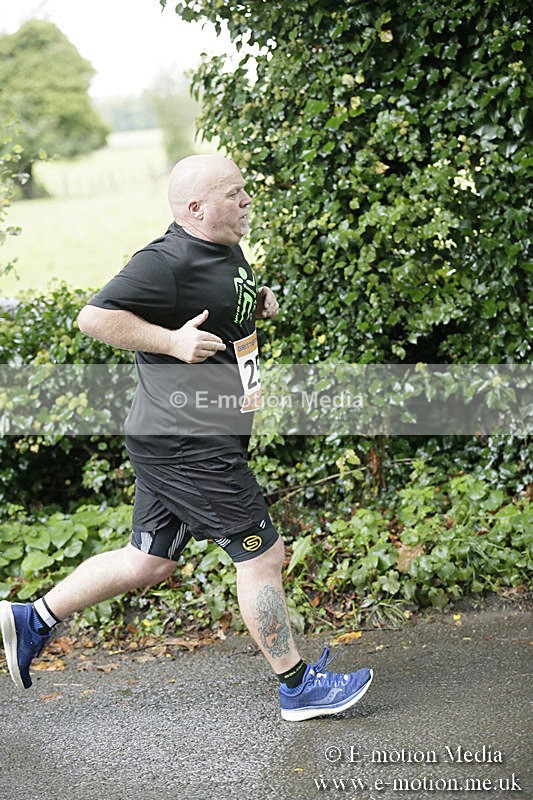 CAD131019-1395 - Cadence Events Grittleton 10km 13/10/19