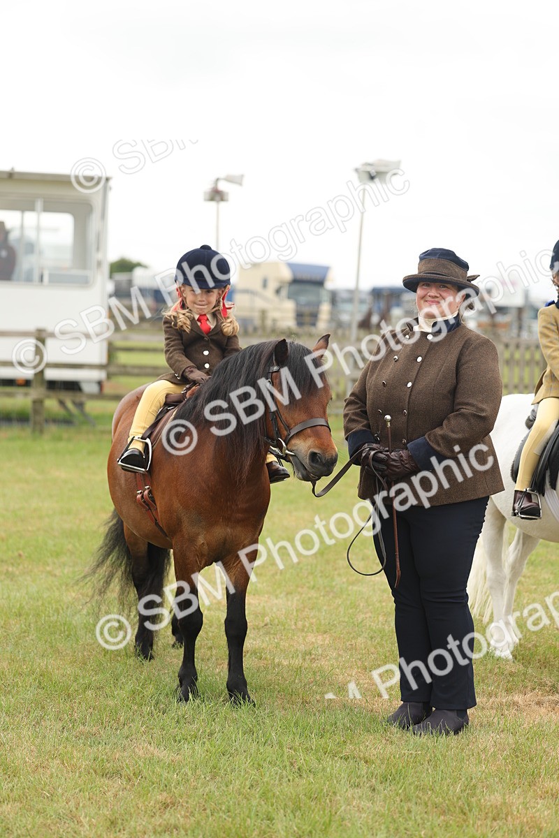 SBM_06790 - Class 74-75 - M&M Lead Rein and First Ridden Pony