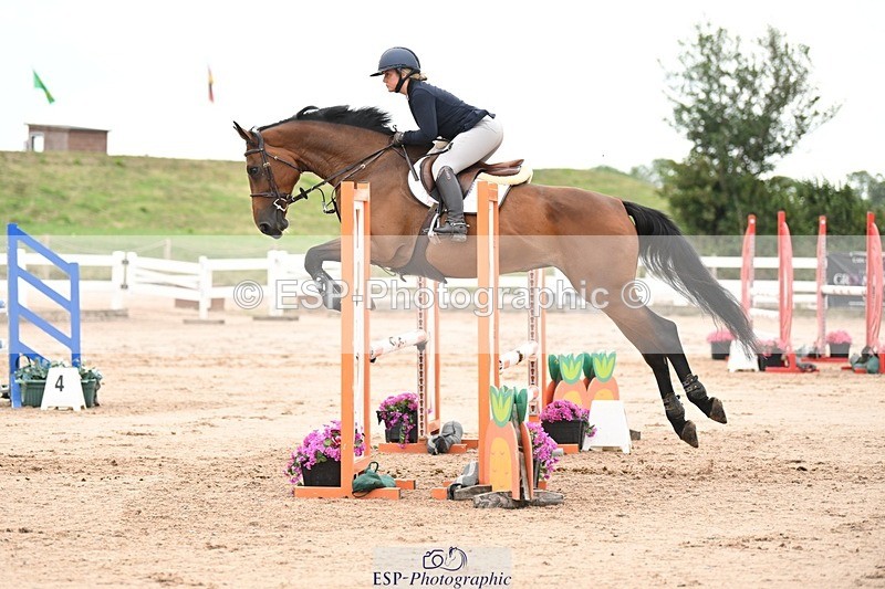 250727-091629-08752 - Cls 31 British Novice and 90cm