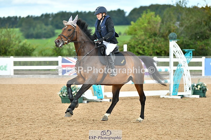 230813A-111819-11705 - Cls 40 A&B Senior Discovery & 1m Open