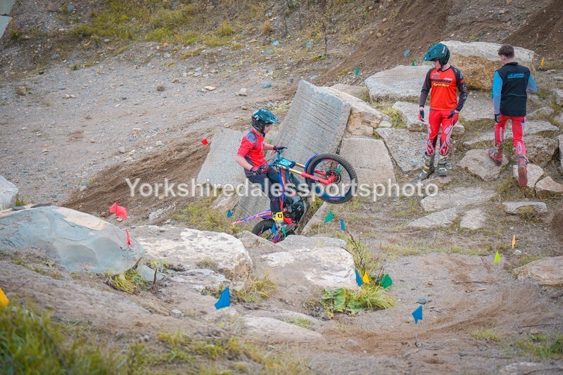 DSCF1972 - Ripon MC Summer series Main - 27/09