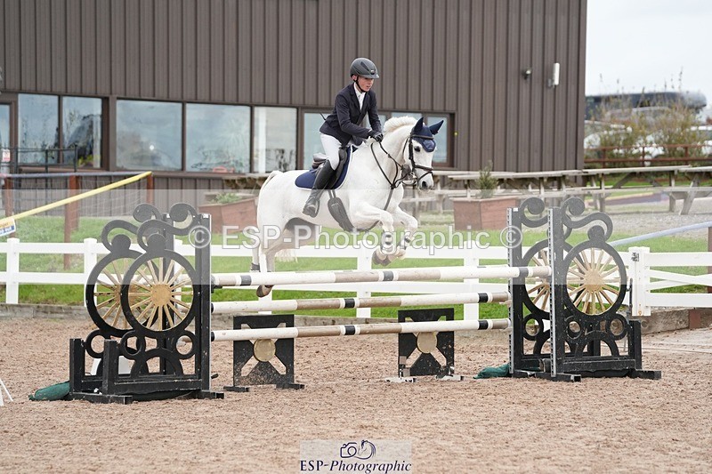 251026-140258-02912 - Cls 9 Pony Fox + 1.10m Open