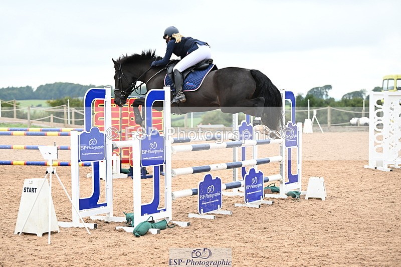 240907A-142929-02354 - Cls 4 Pony Big Team 95cm & 1.05m