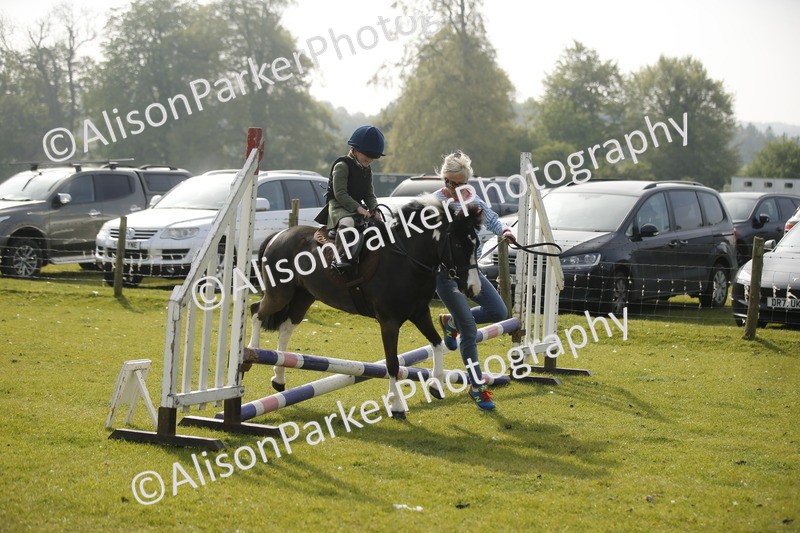20260426-1036 - Class 1 - Mini Jumping - Lead rein or Assisted