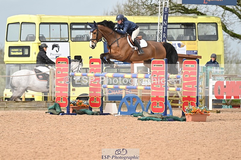 240315A-121043-00837 - Cls 3 Snr Foxhunter