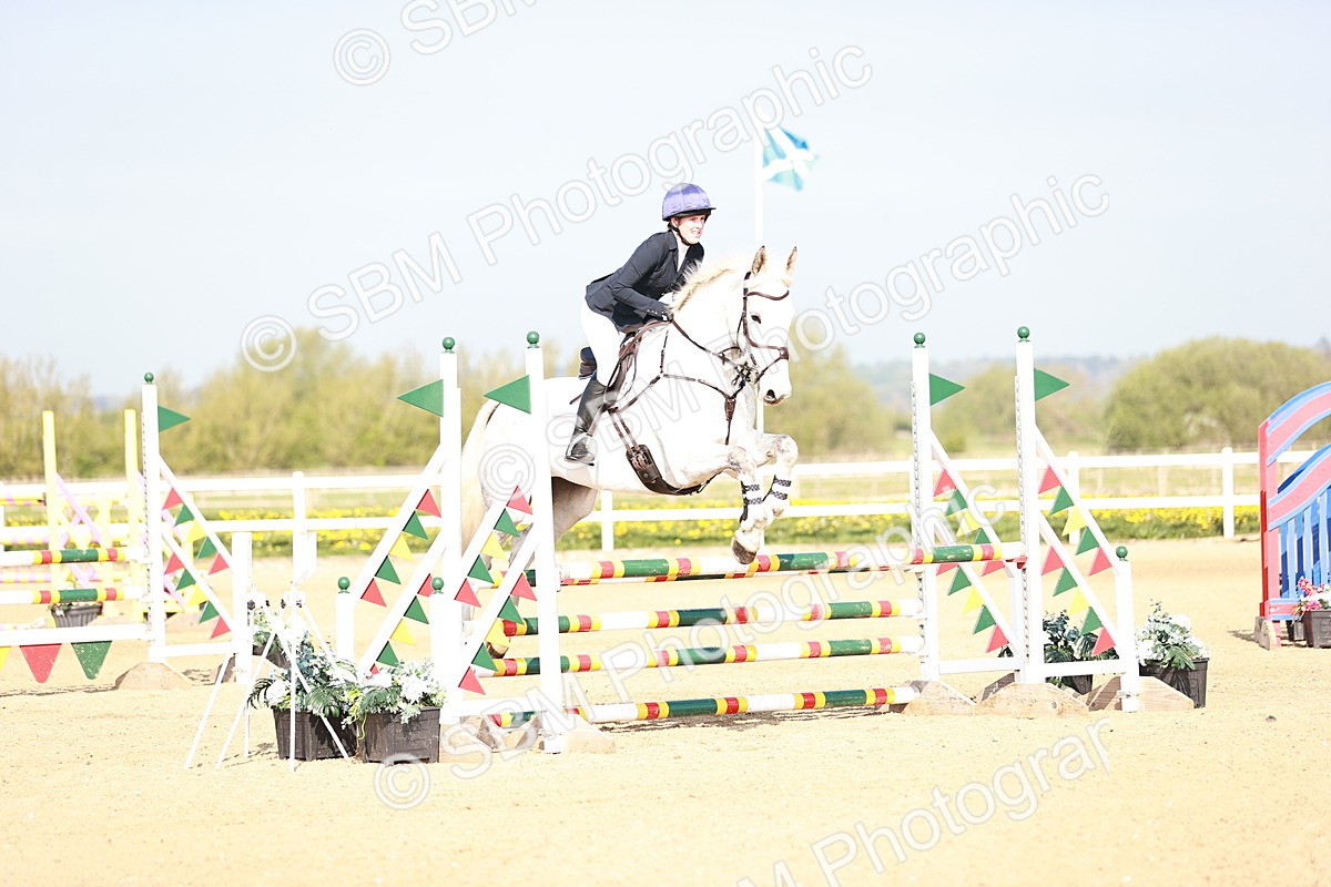  - Class 21 - Senior British Novice - 90cm