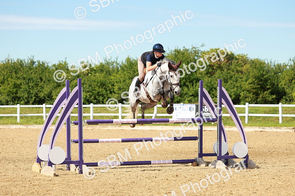 SBM_002609 - Class 4 - Senior Newcomers - 1.10m